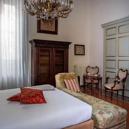 Palazzo Guido Лечче