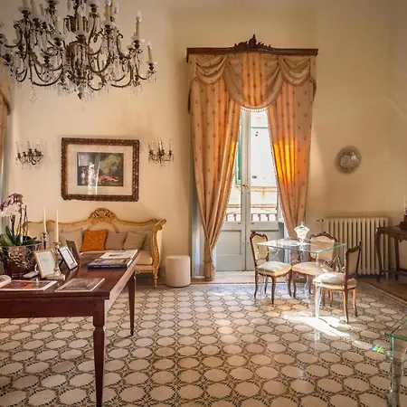 Palazzo Guido Lecce