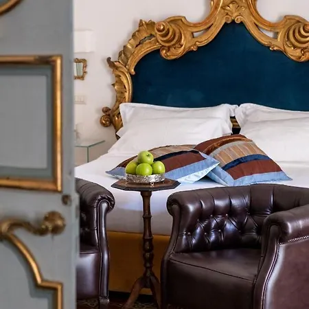 Palazzo Guido 4* Лечче