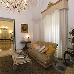 Palazzo Guido ليتشي