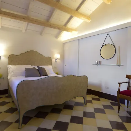 Palazzo Guido 4*
