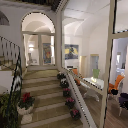 Bed and Breakfast Palazzo Guido 4*