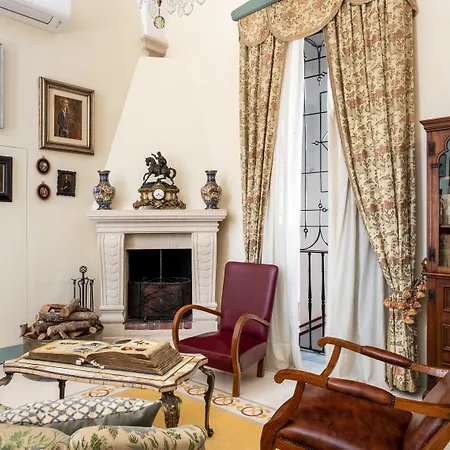 Palazzo Guido Bed and Breakfast 4*