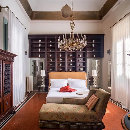 Bed and Breakfast Palazzo Guido 4*