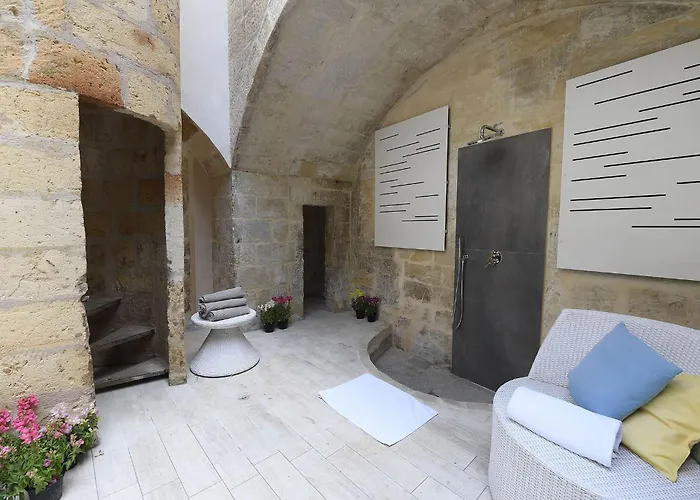 Palazzo Guido Bed & Breakfast 4*