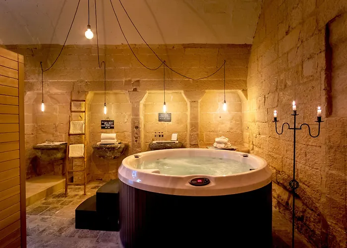 Palazzo Guido Bed & Breakfast 4*