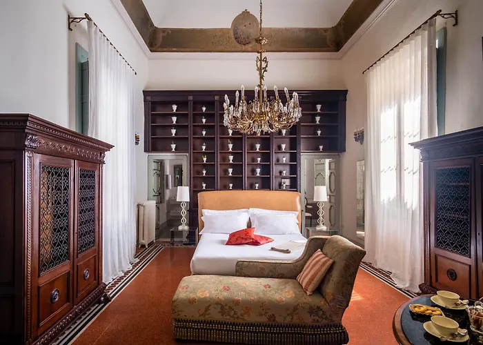 Bed & Breakfast Palazzo Guido 4*